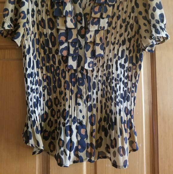 Leopard Blouse - Picture 3 of 4